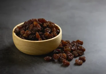 Raisins: The Unsung Heroes of Nutritional Snacking