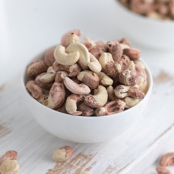 Cashew with Skin | Cashew Borma
