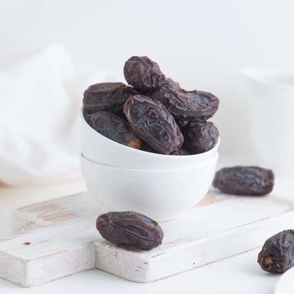 Medjoul Black Dates - Image 2