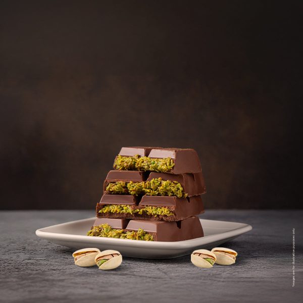 Kunafa Pistachio Chocolate Bar 140g - Image 3